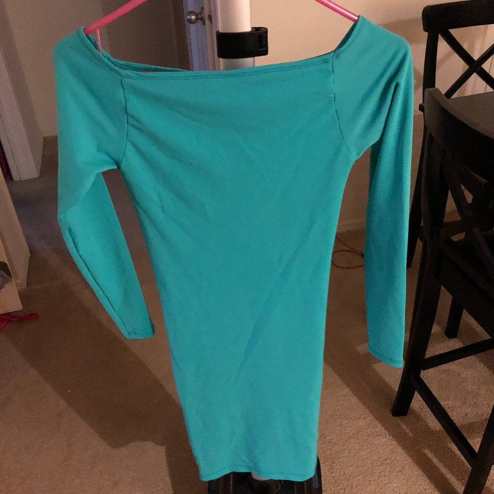 Like New! Body Hugging Dress